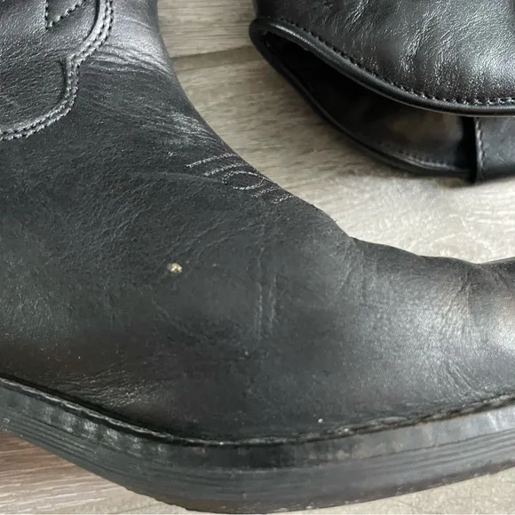 Black Leather Western Boots - Picture 9 of 15